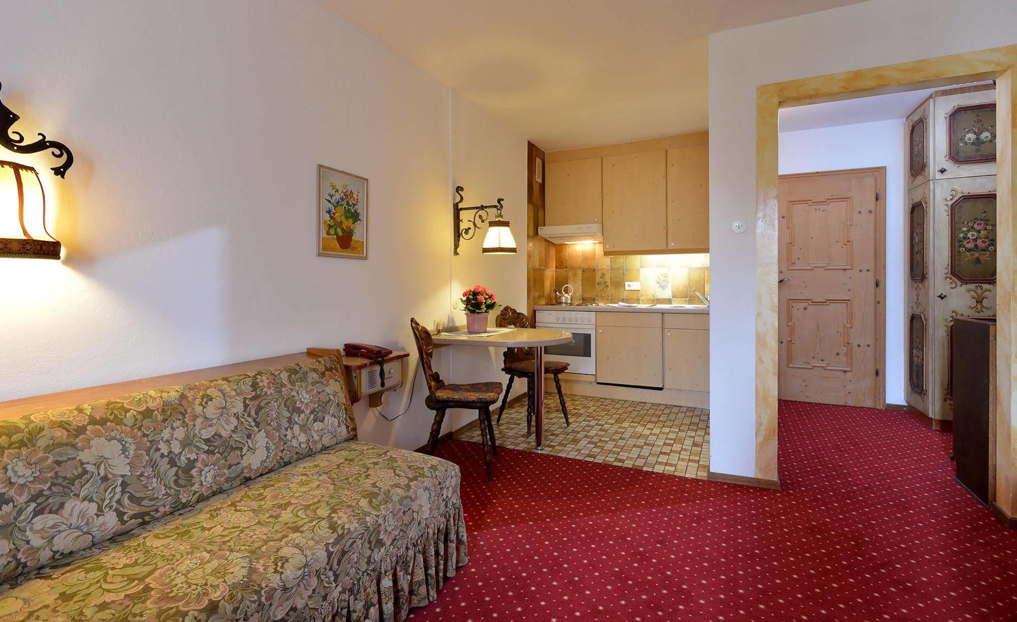 Alpenappartement Europa St. Johann in Tirol Extérieur photo